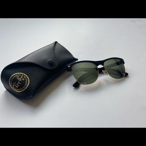 RAYBANS CLUBMASTER OVERSIZED FLASH LENSES